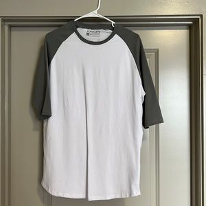 Grey Alphalete 3/4 sleeve (never worn)